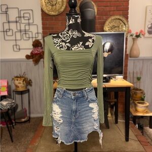 Wilfred Lydia Olive Green Ruched Square Neck Long Sleeve Top